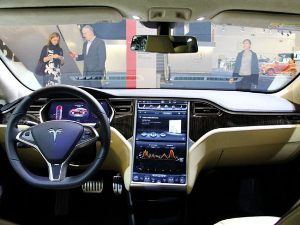 特斯拉2014款MODEL S85电动轿车